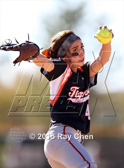Thumbnail 1 in Eaton vs. Sterling (CHSAA 3A Semifinal) photogallery.