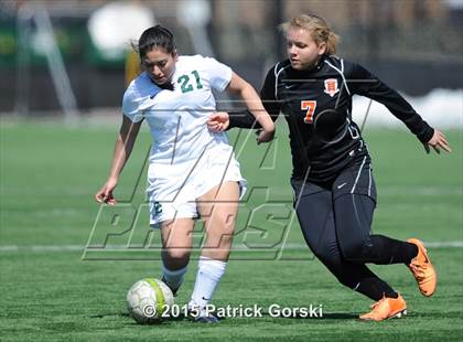 Thumbnail 3 in Beecher vs Providence Catholic (Windy City Ram Classic) photogallery.