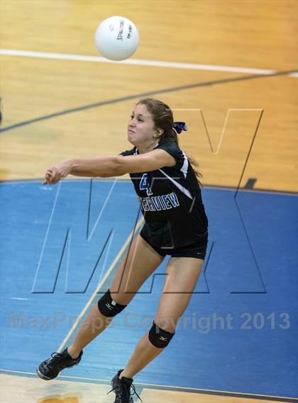 Thumbnail 3 in Newsome @ Riverview photogallery.