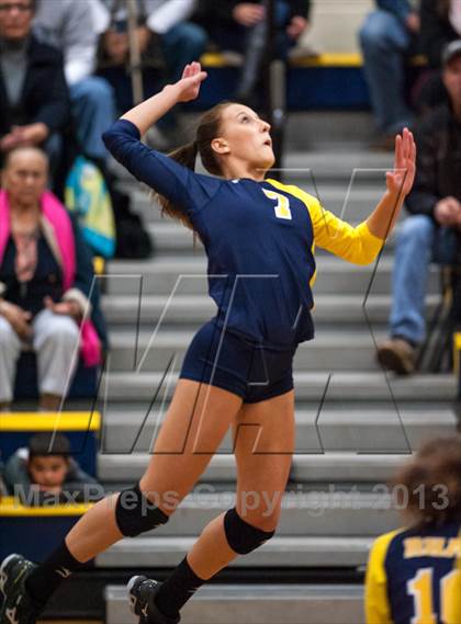 Thumbnail 1 in RHAM vs. Platt (CIAC Class L Quarterfinal) photogallery.