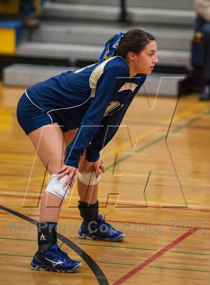 Thumbnail 1 in RHAM vs. Platt (CIAC Class L Quarterfinal) photogallery.