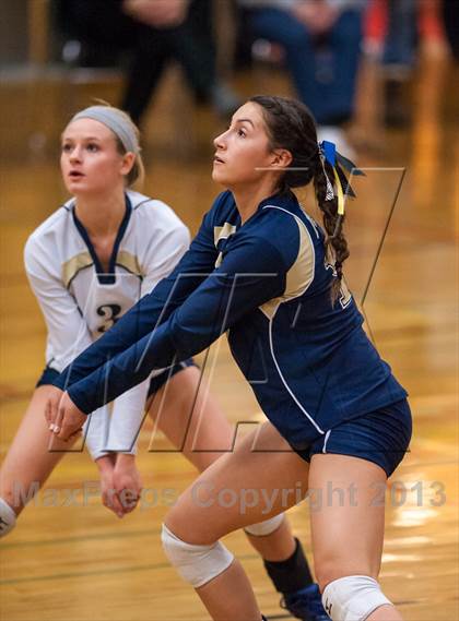 Thumbnail 1 in RHAM vs. Platt (CIAC Class L Quarterfinal) photogallery.