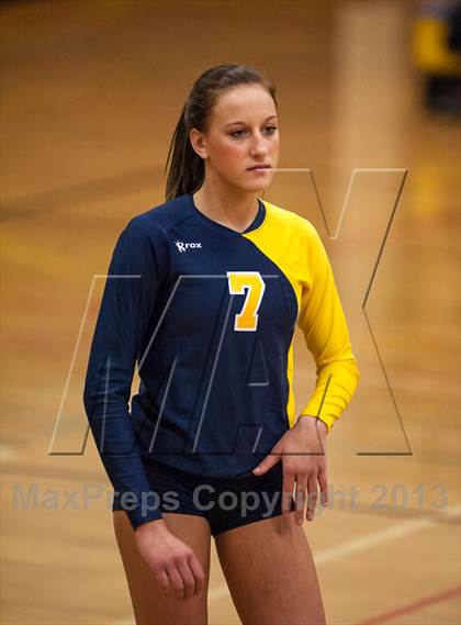 Thumbnail 3 in RHAM vs. Platt (CIAC Class L Quarterfinal) photogallery.