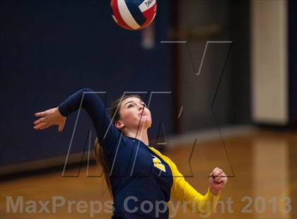 Thumbnail 3 in RHAM vs. Platt (CIAC Class L Quarterfinal) photogallery.