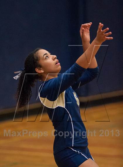 Thumbnail 3 in RHAM vs. Platt (CIAC Class L Quarterfinal) photogallery.