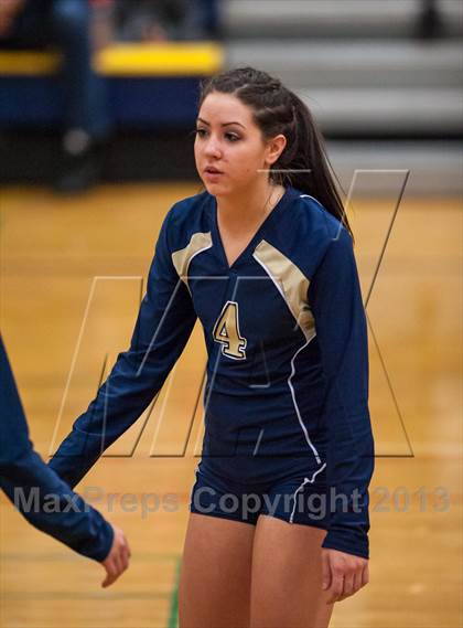 Thumbnail 1 in RHAM vs. Platt (CIAC Class L Quarterfinal) photogallery.