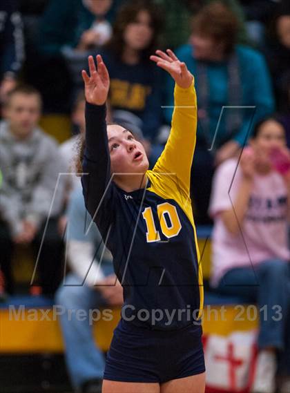 Thumbnail 2 in RHAM vs. Platt (CIAC Class L Quarterfinal) photogallery.
