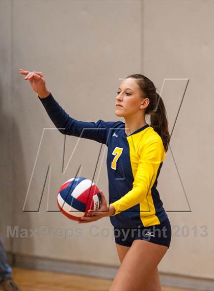 Thumbnail 2 in RHAM vs. Platt (CIAC Class L Quarterfinal) photogallery.