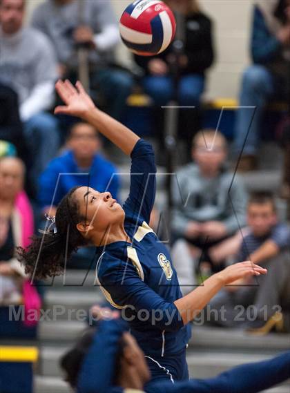 Thumbnail 3 in RHAM vs. Platt (CIAC Class L Quarterfinal) photogallery.