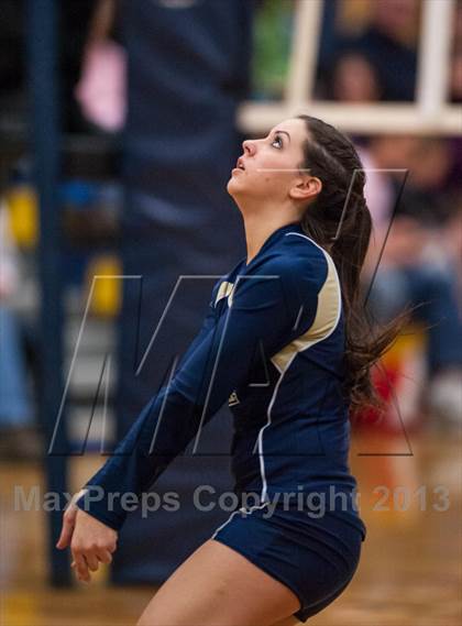 Thumbnail 1 in RHAM vs. Platt (CIAC Class L Quarterfinal) photogallery.