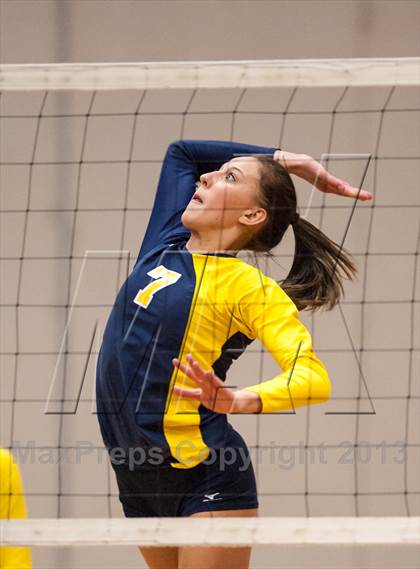 Thumbnail 3 in RHAM vs. Platt (CIAC Class L Quarterfinal) photogallery.