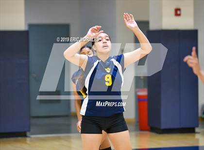 Thumbnail 2 in Sweetwater vs Morse (Montgomery Varsity Tournament) photogallery.