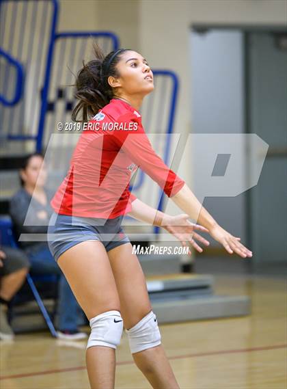 Thumbnail 3 in Sweetwater vs Morse (Montgomery Varsity Tournament) photogallery.