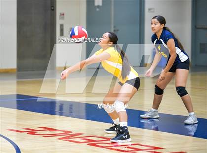 Thumbnail 2 in Sweetwater vs Morse (Montgomery Varsity Tournament) photogallery.