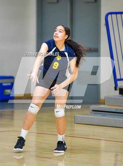 Thumbnail 3 in Sweetwater vs Morse (Montgomery Varsity Tournament) photogallery.