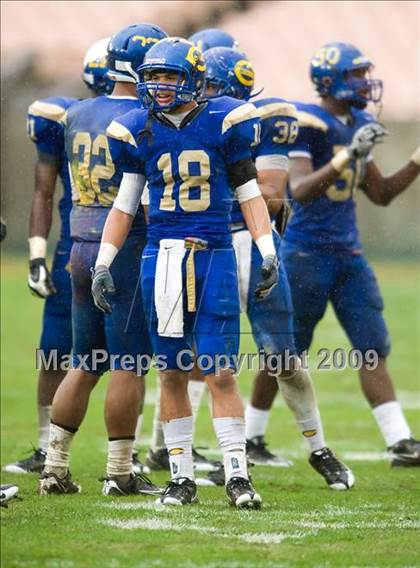Thumbnail 1 in Narbonne vs. Crenshaw (CIF LA City Section D1 Final) photogallery.