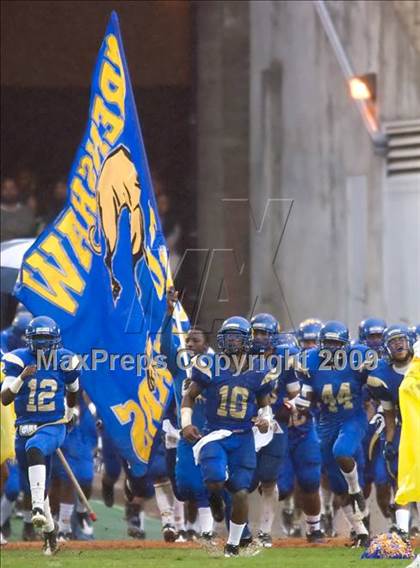 Thumbnail 3 in Narbonne vs. Crenshaw (CIF LA City Section D1 Final) photogallery.
