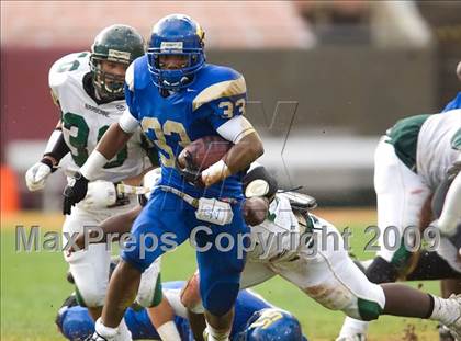 Thumbnail 1 in Narbonne vs. Crenshaw (CIF LA City Section D1 Final) photogallery.
