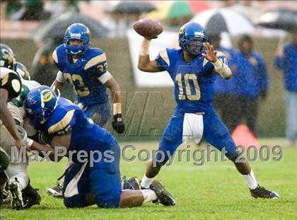 Thumbnail 3 in Narbonne vs. Crenshaw (CIF LA City Section D1 Final) photogallery.