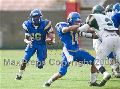 Thumbnail 1 in Narbonne vs. Crenshaw (CIF LA City Section D1 Final) photogallery.
