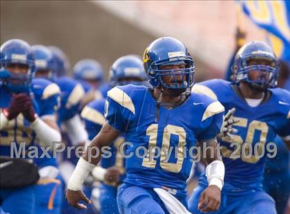 Thumbnail 1 in Narbonne vs. Crenshaw (CIF LA City Section D1 Final) photogallery.