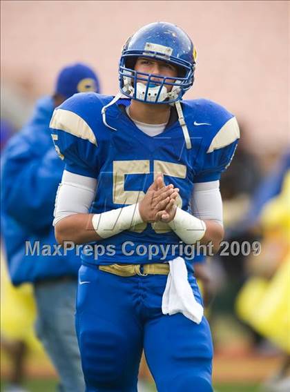 Thumbnail 1 in Narbonne vs. Crenshaw (CIF LA City Section D1 Final) photogallery.