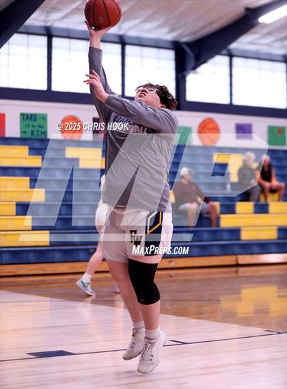 Thumbnail 1 in Salpointe Catholic @ Flowing Wells photogallery.