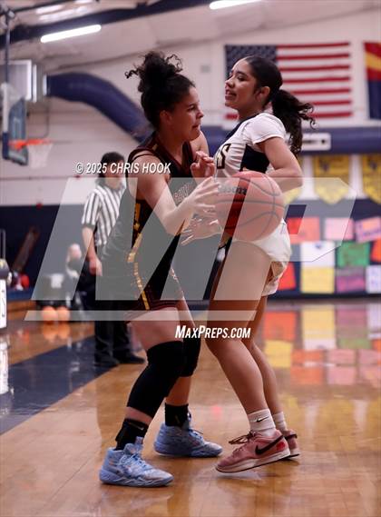 Thumbnail 3 in Salpointe Catholic @ Flowing Wells photogallery.