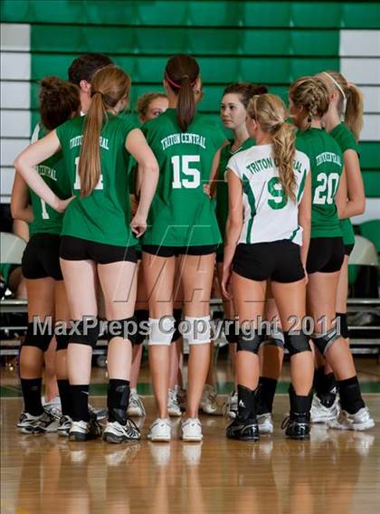 Thumbnail 3 in Triton Central vs Beech Grove photogallery.