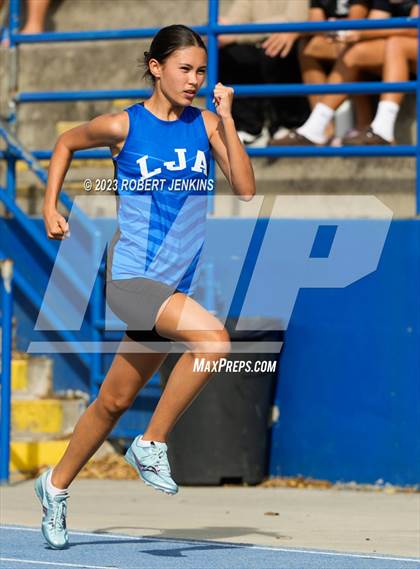 Thumbnail 2 in Kalani Invitational photogallery.
