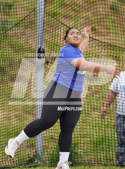 Thumbnail 2 in Kalani Invitational photogallery.