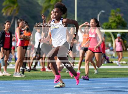 Thumbnail 2 in Kalani Invitational photogallery.