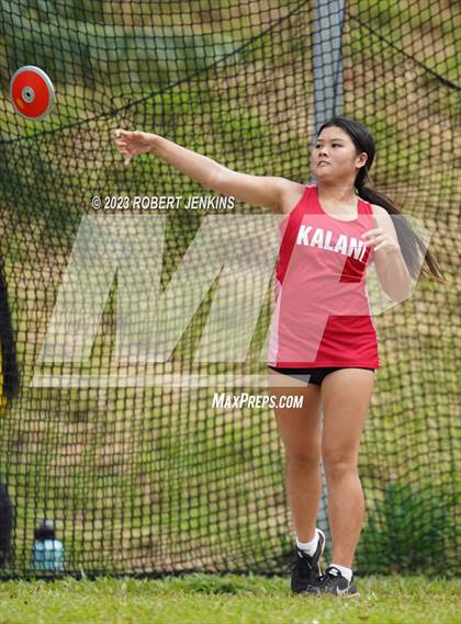 Thumbnail 3 in Kalani Invitational photogallery.