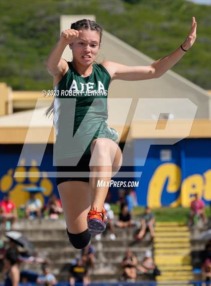 Thumbnail 2 in Kalani Invitational photogallery.