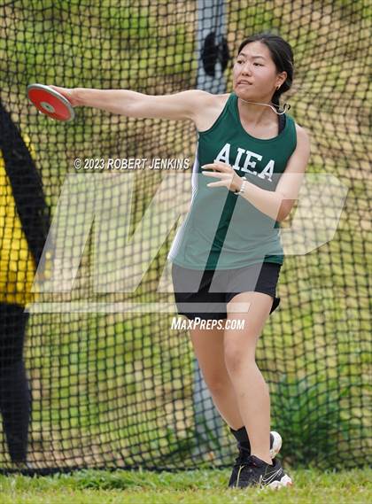 Thumbnail 2 in Kalani Invitational photogallery.
