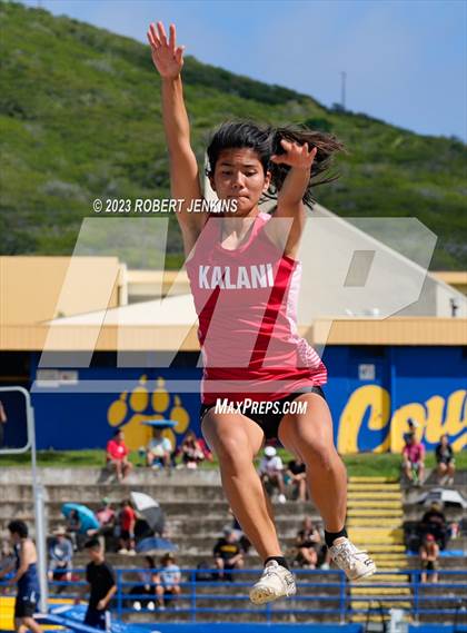Thumbnail 1 in Kalani Invitational photogallery.