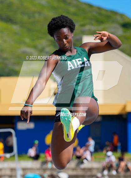 Thumbnail 2 in Kalani Invitational photogallery.