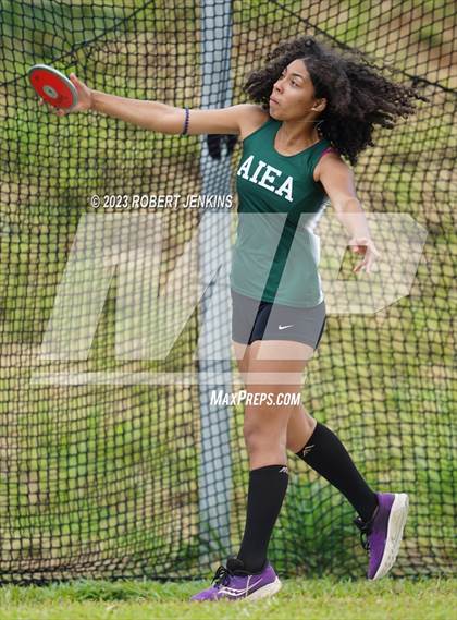 Thumbnail 3 in Kalani Invitational photogallery.