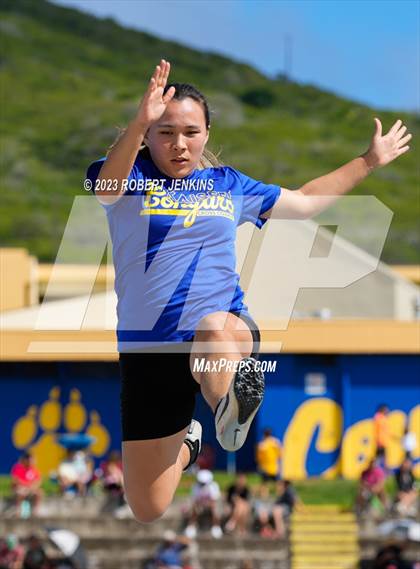 Thumbnail 3 in Kalani Invitational photogallery.
