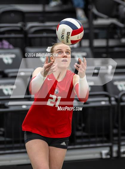 Thumbnail 1 in Mountain Ridge vs. Herriman (UHSAA 6A Second Round) photogallery.