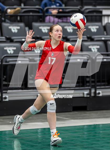 Thumbnail 2 in Mountain Ridge vs. Herriman (UHSAA 6A Second Round) photogallery.