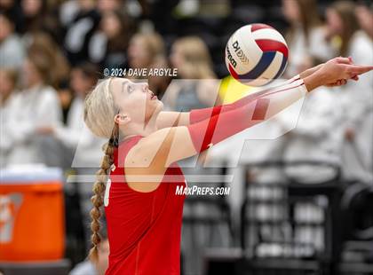 Thumbnail 2 in Mountain Ridge vs. Herriman (UHSAA 6A Second Round) photogallery.