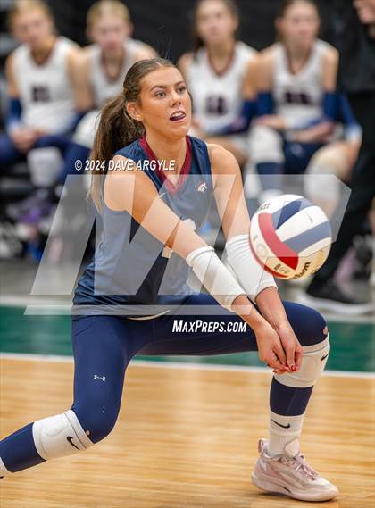 Thumbnail 2 in Mountain Ridge vs. Herriman (UHSAA 6A Second Round) photogallery.