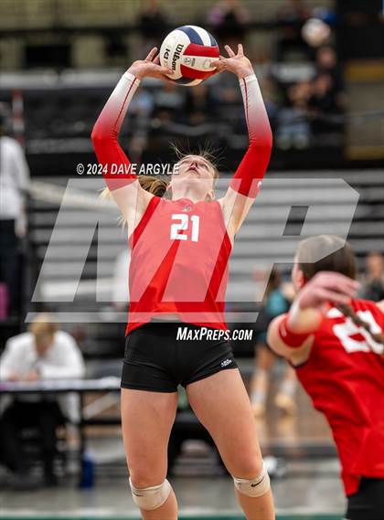Thumbnail 1 in Mountain Ridge vs. Herriman (UHSAA 6A Second Round) photogallery.