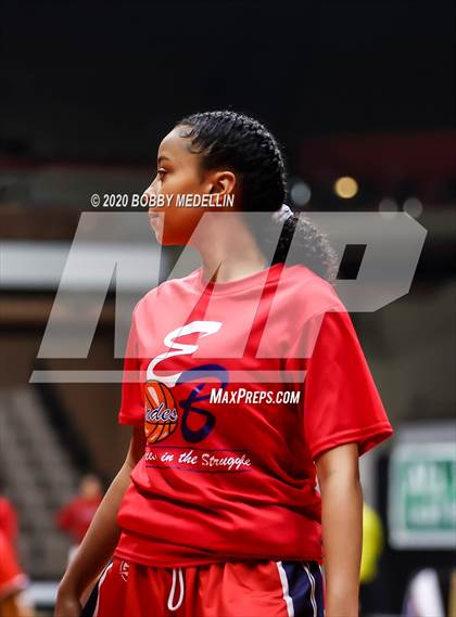 Thumbnail 1 in Strathmore vs. East Bakersfield (CIF D5 Central Section Championship) photogallery.