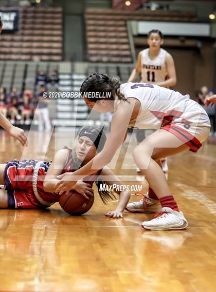 Thumbnail 1 in Strathmore vs. East Bakersfield (CIF D5 Central Section Championship) photogallery.