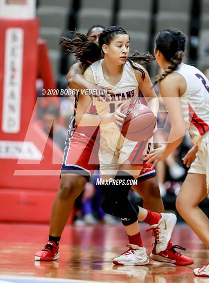 Thumbnail 3 in Strathmore vs. East Bakersfield (CIF D5 Central Section Championship) photogallery.