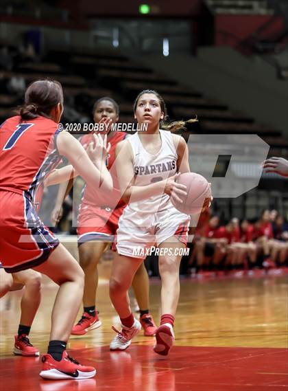 Thumbnail 2 in Strathmore vs. East Bakersfield (CIF D5 Central Section Championship) photogallery.