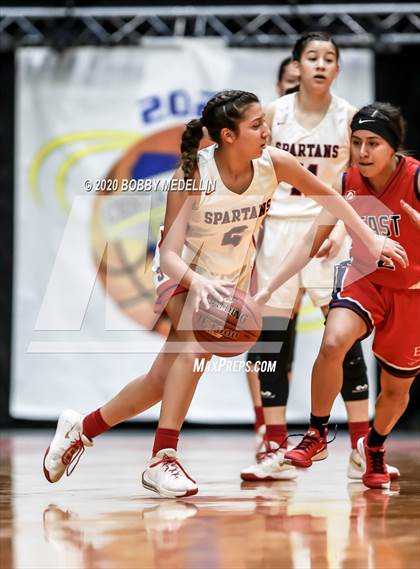 Thumbnail 2 in Strathmore vs. East Bakersfield (CIF D5 Central Section Championship) photogallery.