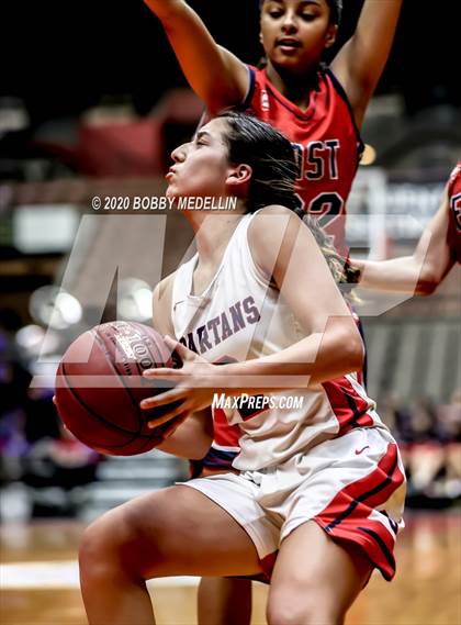 Thumbnail 2 in Strathmore vs. East Bakersfield (CIF D5 Central Section Championship) photogallery.